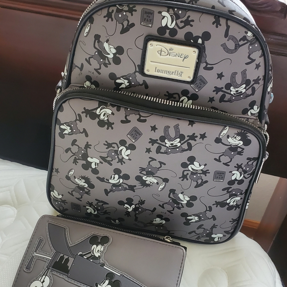 Old school Mickey Mouse Loungefly bag